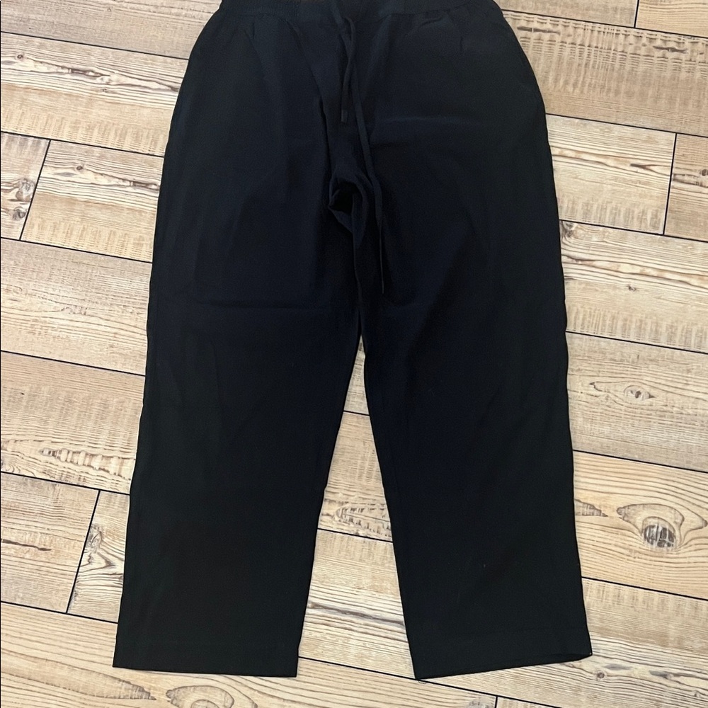 Elie Tahari Black Drawstring Relaxed Trousers